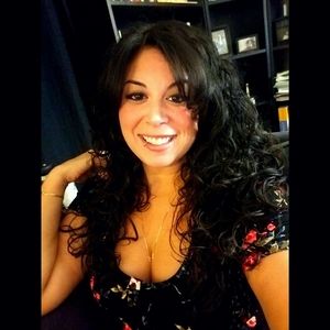 Meet your Posher, Elcira